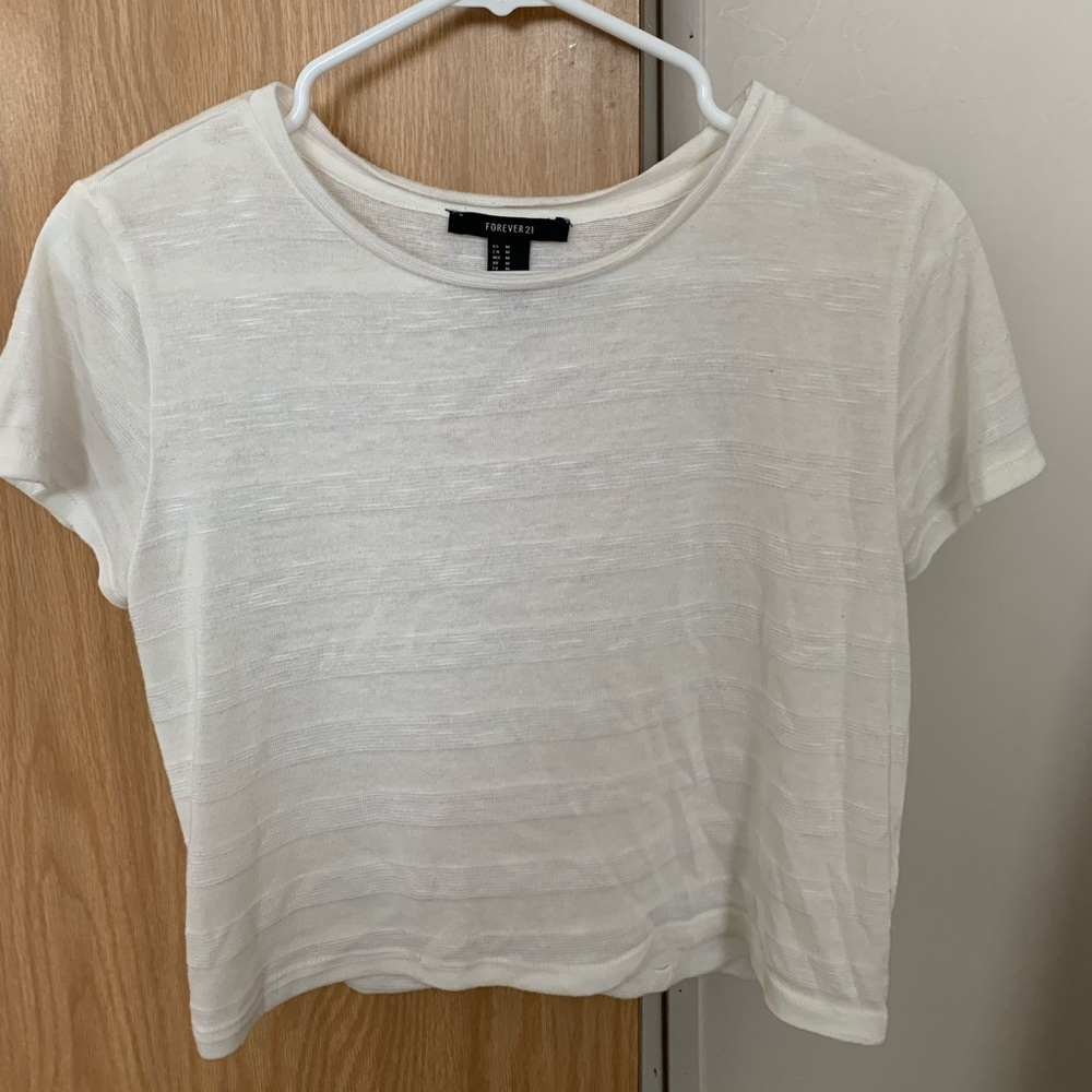 White crop top T-shirt